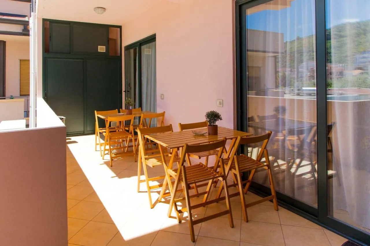 Appartamenti Vacanze Mareemare Capo dʼOrlando